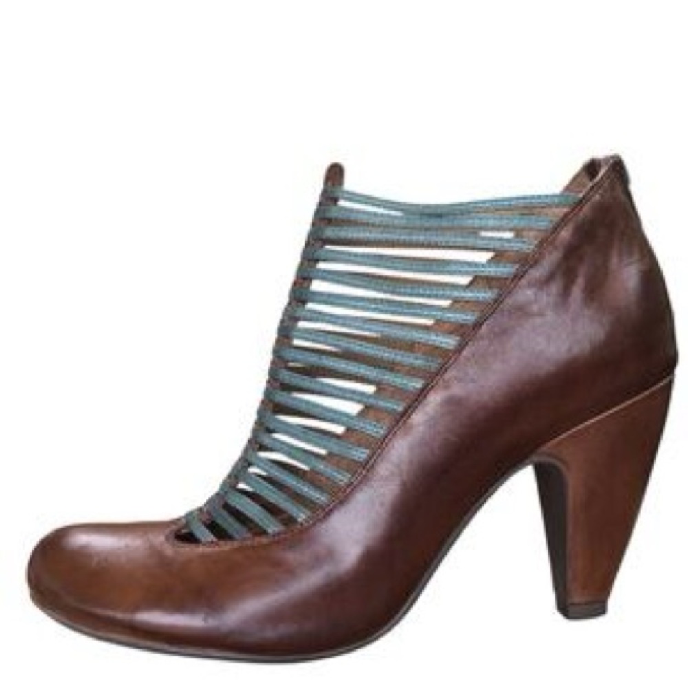 Miz Mooz Brown Leather Heels with Teal Cage Straps